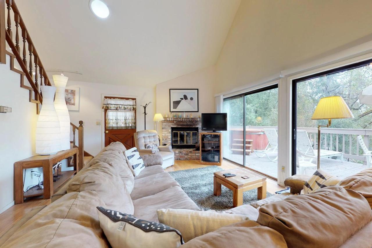 Cozy Chalet Гроувланд Екстериор снимка